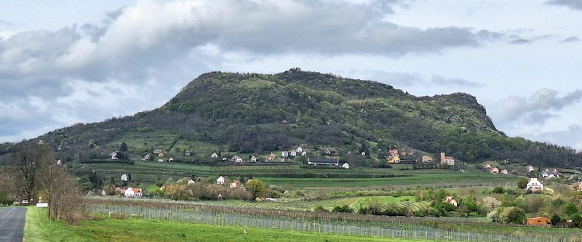2025-Szent-Gyorgy-hegy-hajnalig_2